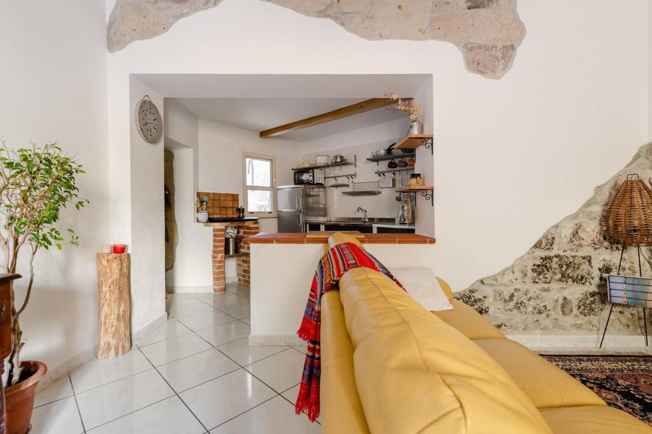 Duas Pedras, Private Apartment In The Heart Of Bosa Exterior foto