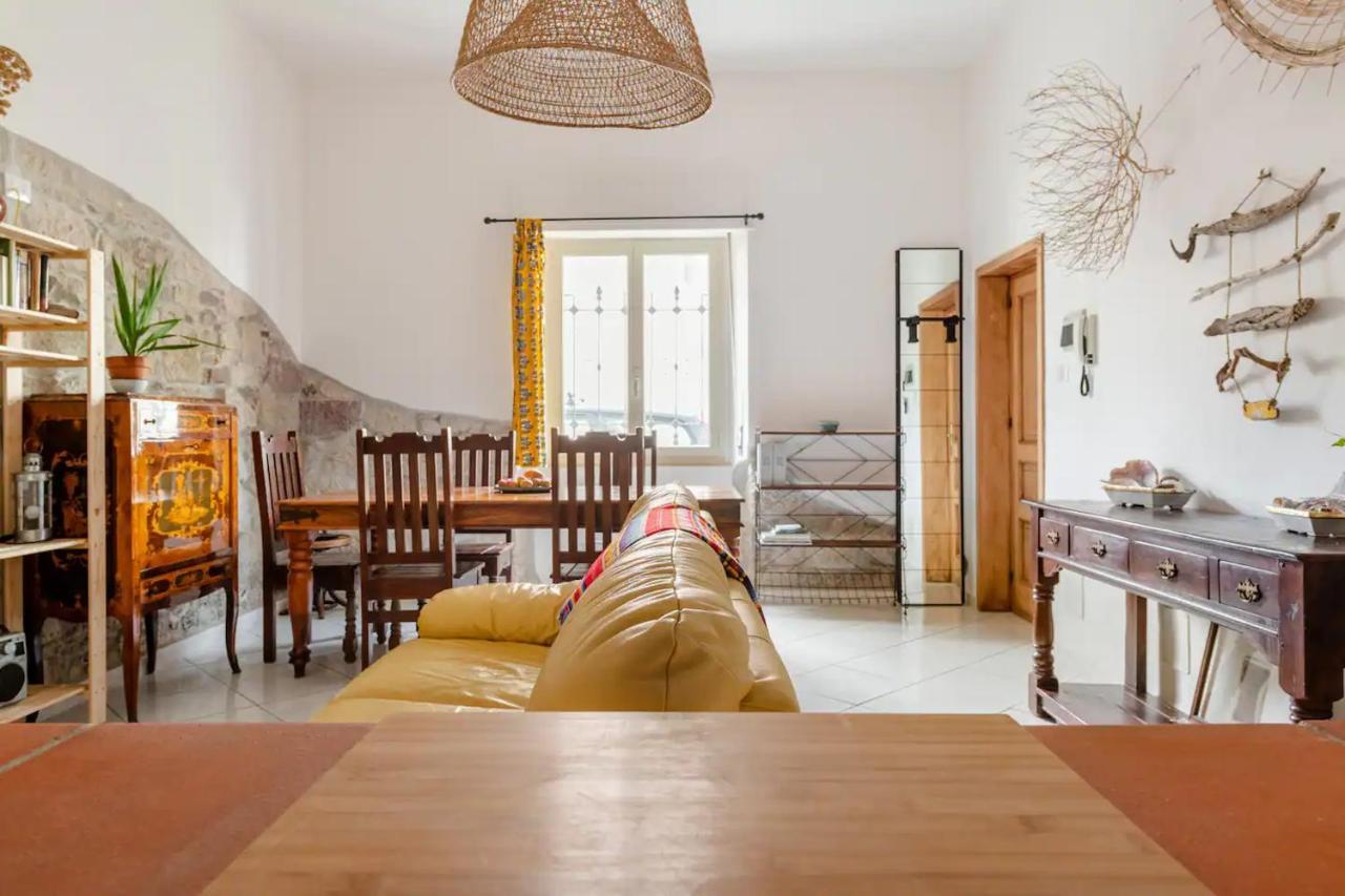 Duas Pedras, Private Apartment In The Heart Of Bosa Exterior foto